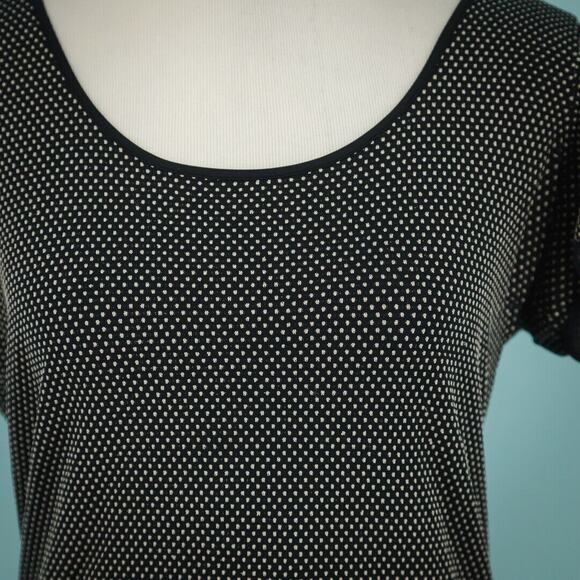 Armani Colleczioni Size 10 Black White Textured Print Crew Short Sleeve Knit Top - Picture 2 of 6